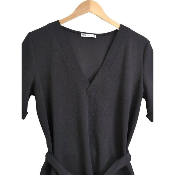 Zara Belted Pullover Dress Womens S Black Short Sleeve Above‎ Knee V-Neck Career - Picture 3 of 8